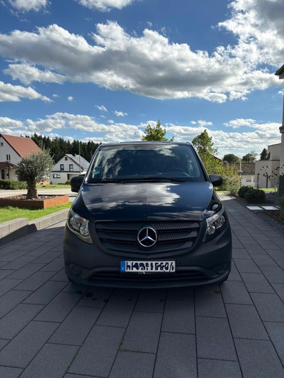 Image of Mercedes-Benz Vito