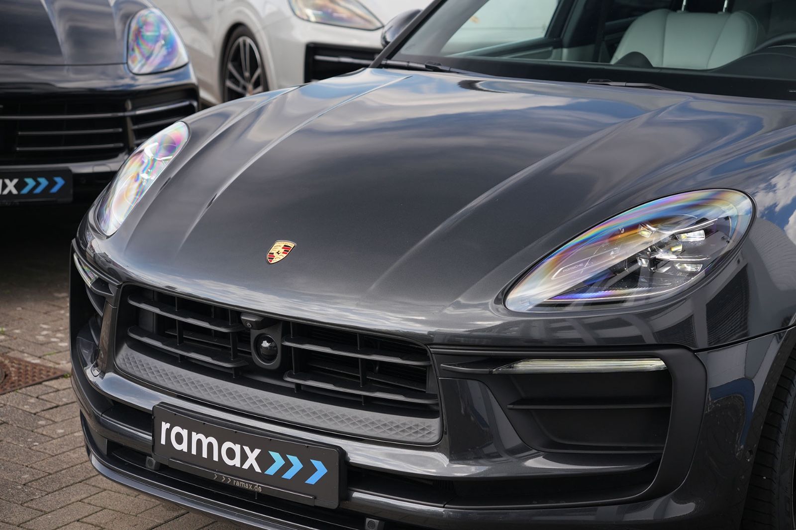 Porsche Macan LEDER KREIDE-ACC-LUFTF-PANO-SPORTABG.-VOLL foto 13