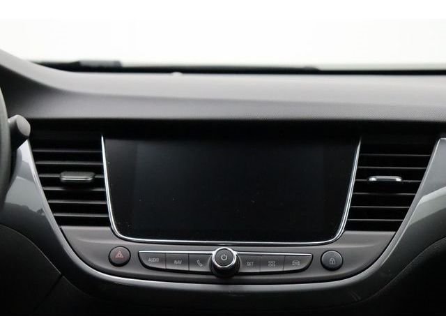 Fahrzeugabbildung Opel Crossland 1.2 Elegance AHK LED DAB AppleCP RK