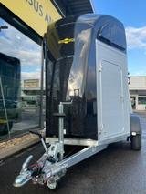 Humbaur *XANTHOS AERO*ALUBODEN Sattelkammer Pferdehänger