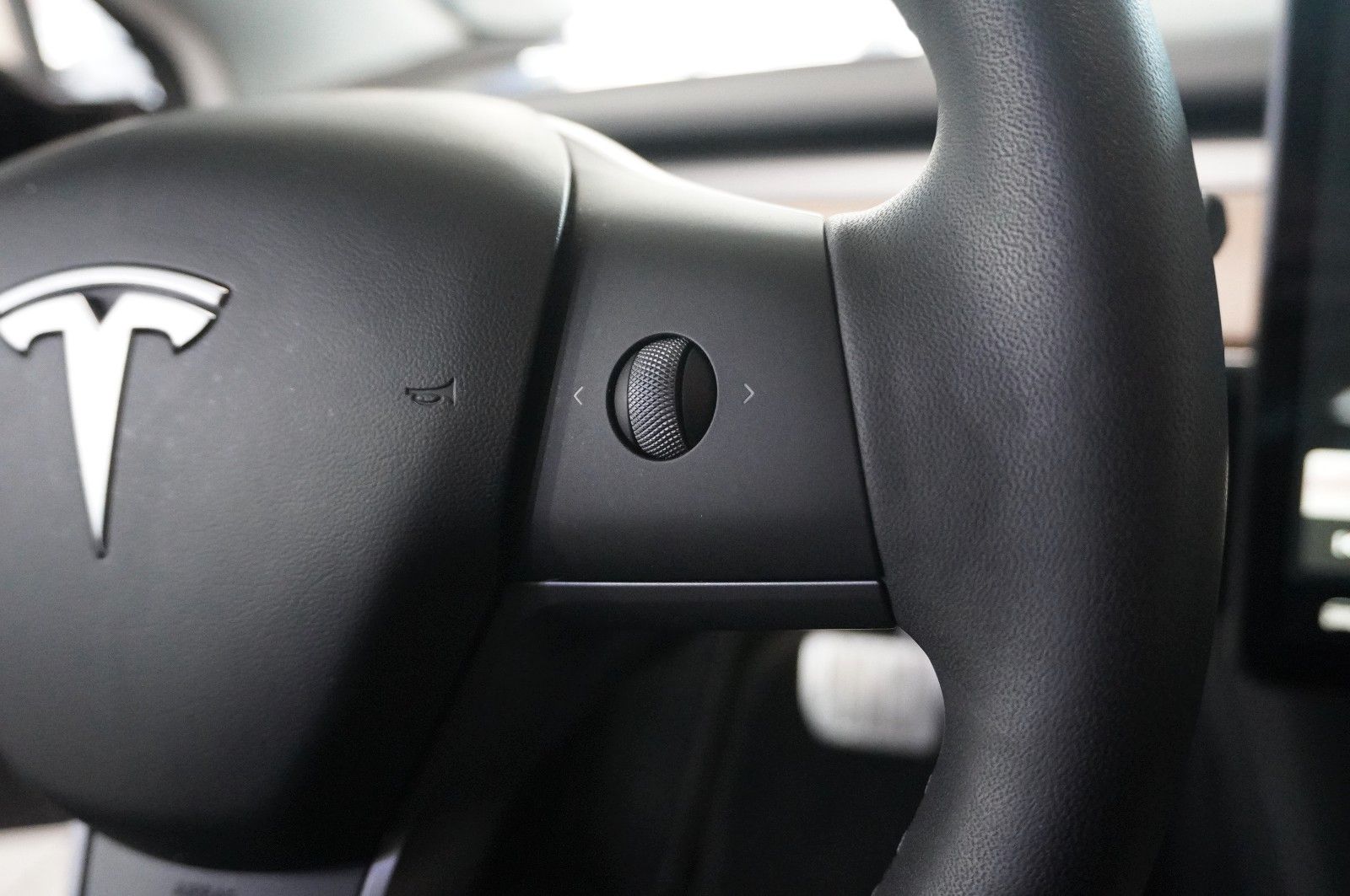 Fahrzeugabbildung Tesla Model 3 PERFORMANCE DUAL-MOTOR NAVI/LED/KAMERA