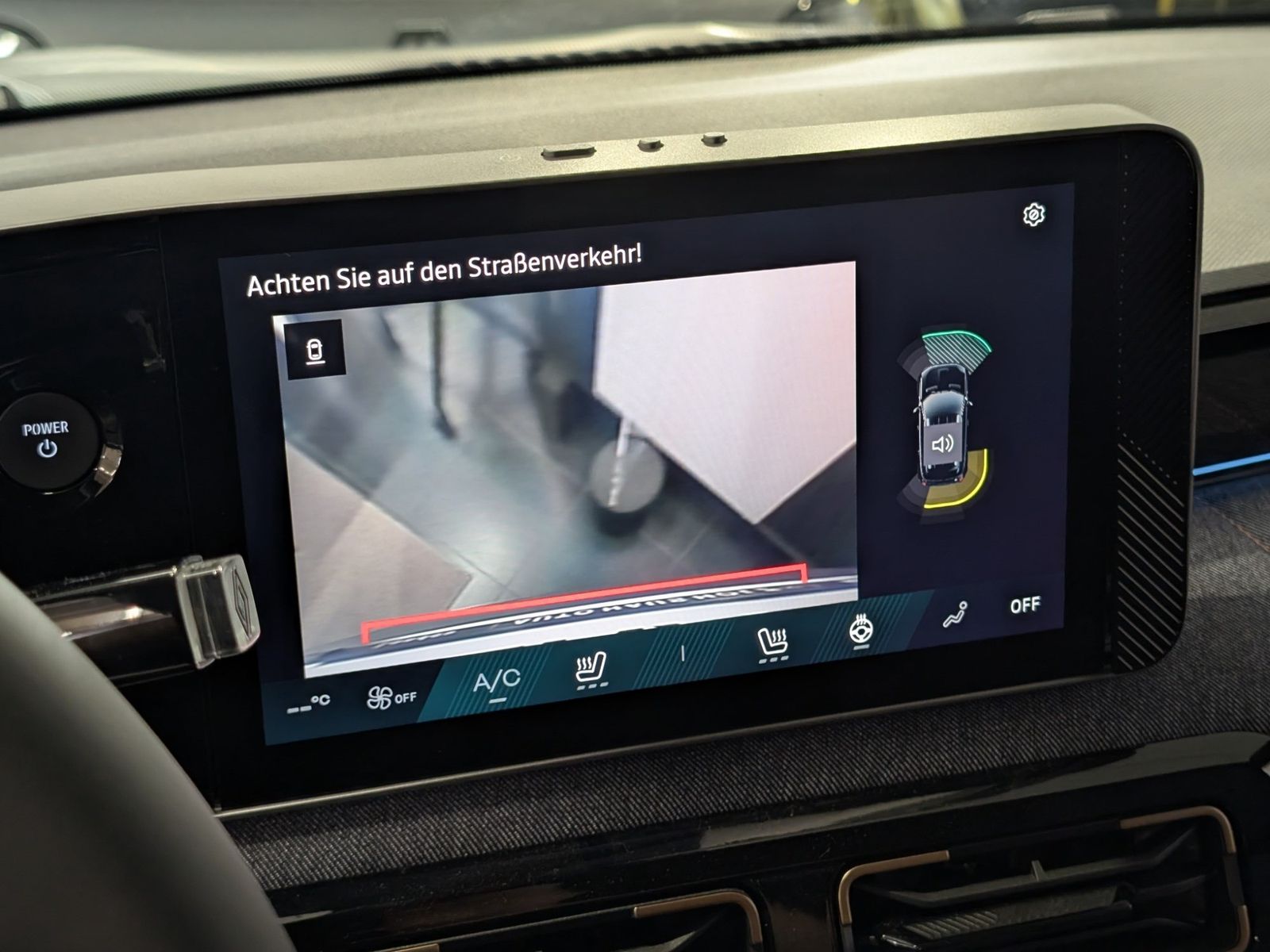RENAULT R 4 E-Tech Elektrisch Techno 150 Comfort Range – Bild 25