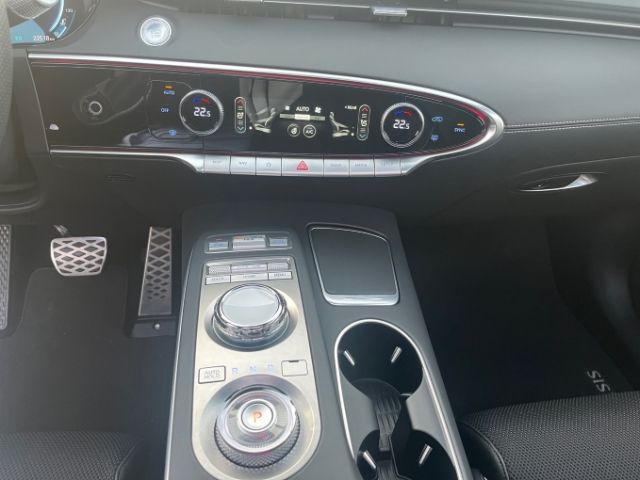 Fahrzeugabbildung Genesis GV70 Sport 4WD AD Memory Sitze LED ACC El. Heckk