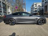 BMW M4 F82 Competition Coupe - BMW M4 mit Schiebedach