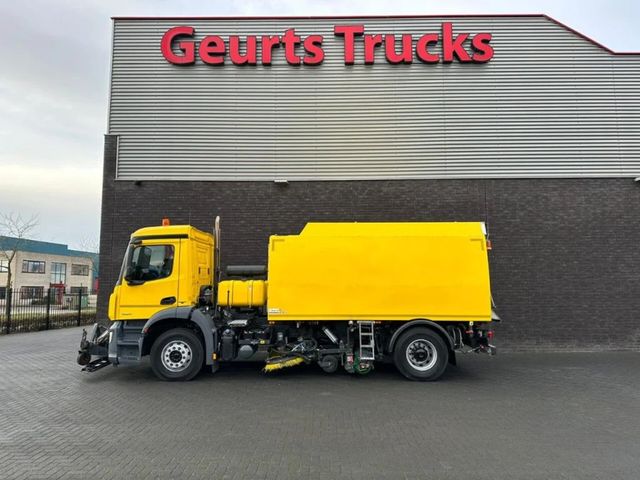 Mercedes-Benz Arocs 1824 4X2 BEAM A9000 SWEEPING TRUCK/ KEHRMA