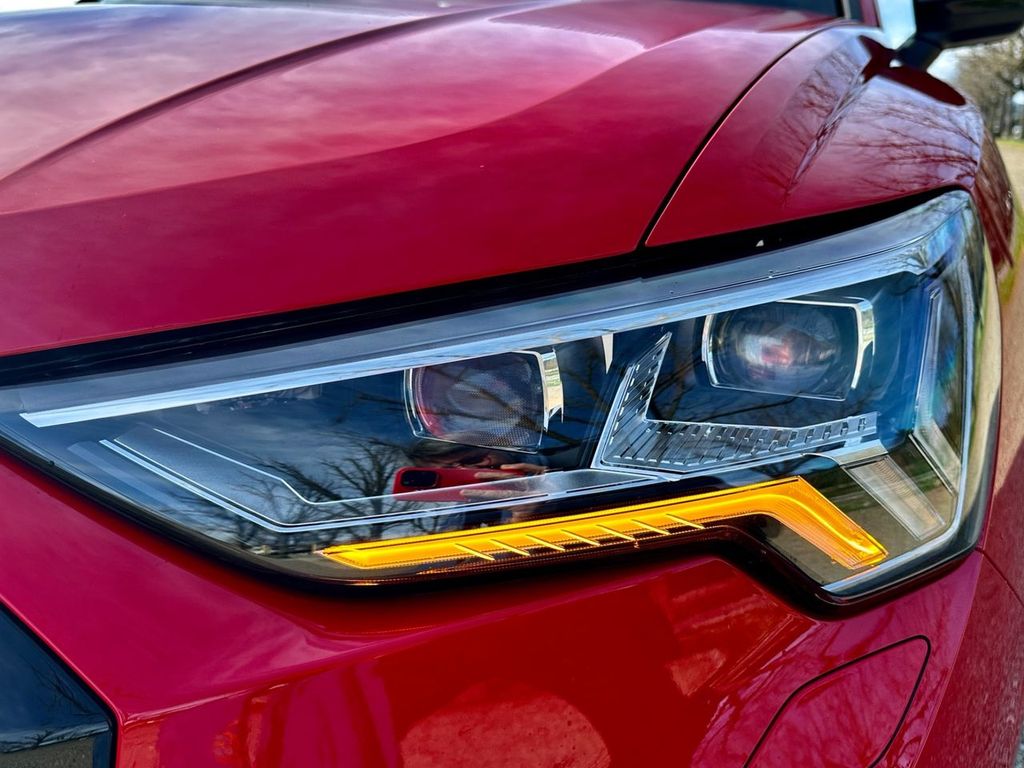 Image of Audi Q3