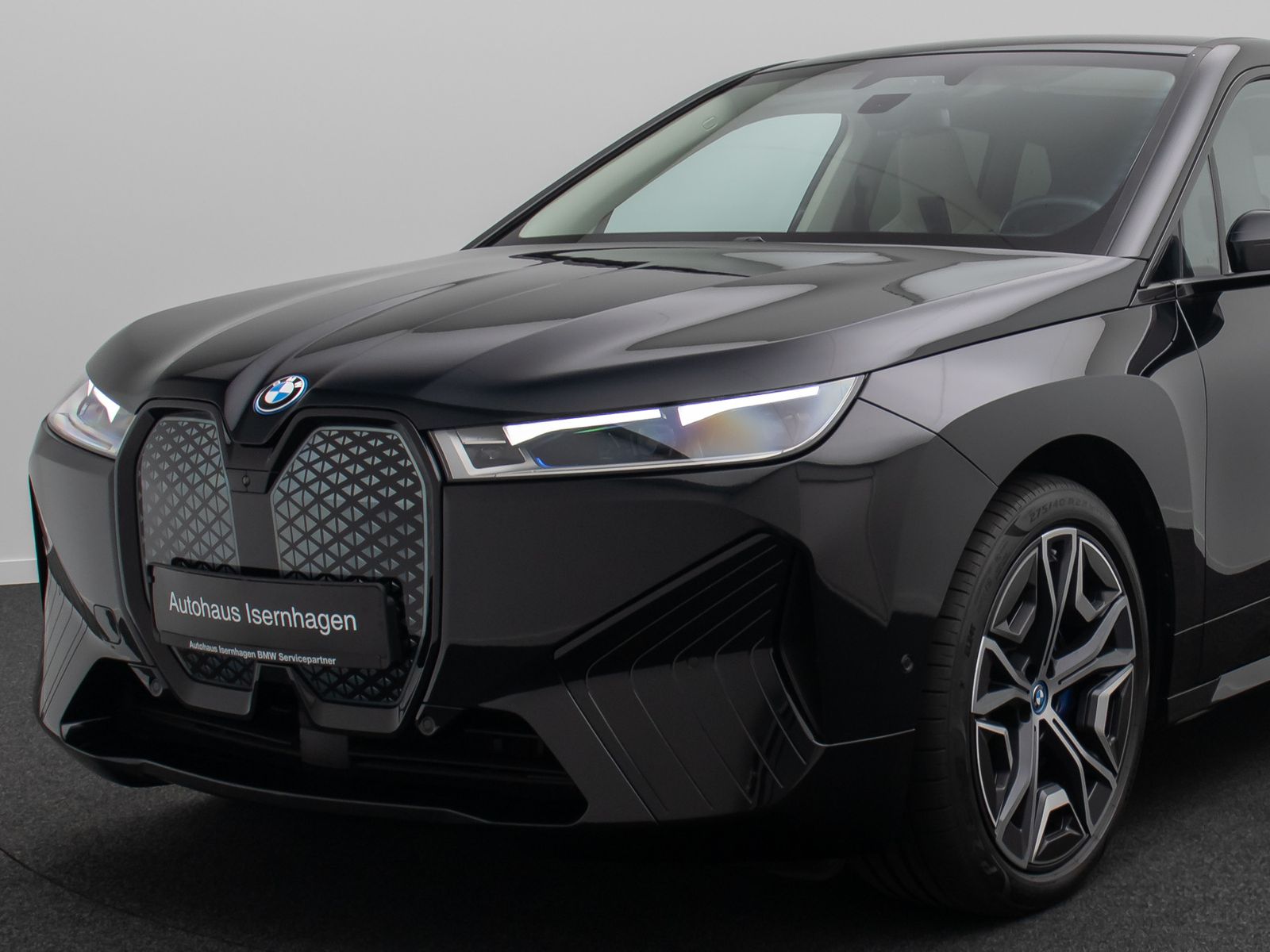 Fahrzeugabbildung BMW IX xD50  Sport 360&deg;DAB H/K Laser Komfort ACC 22"