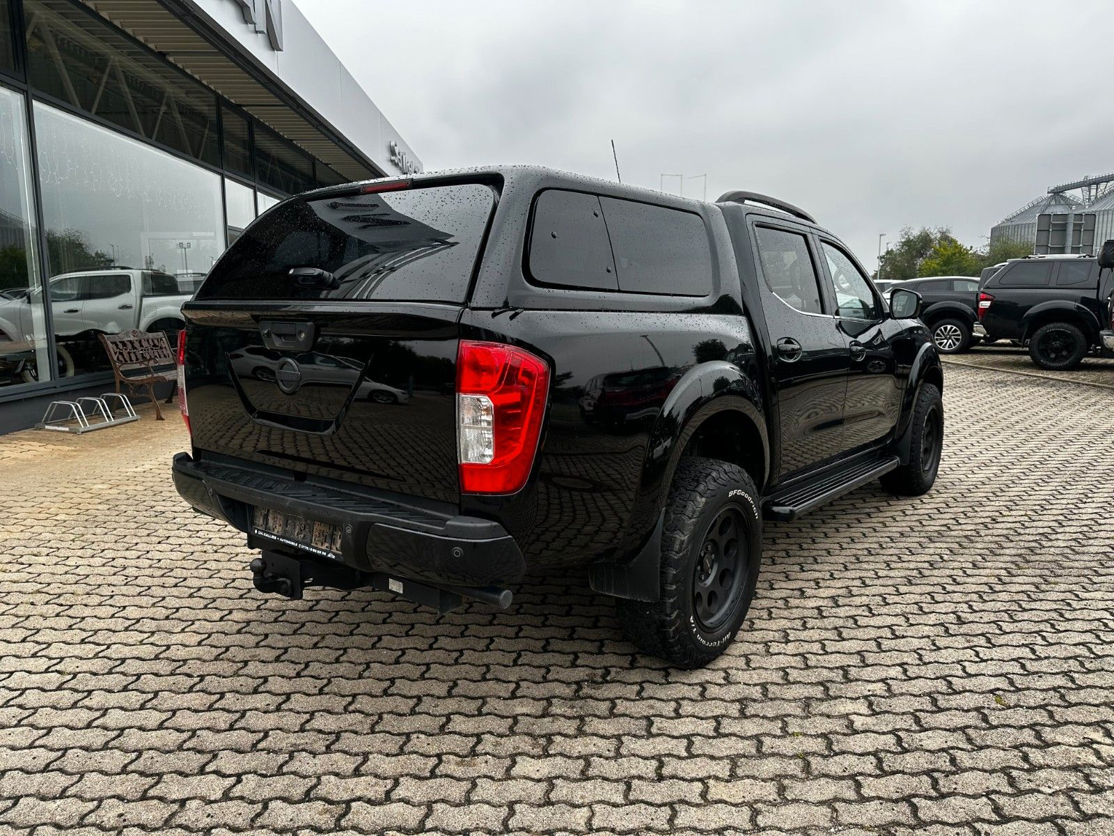 Fahrzeugabbildung Nissan Navara NP300 Acenta Double Cab 4x4