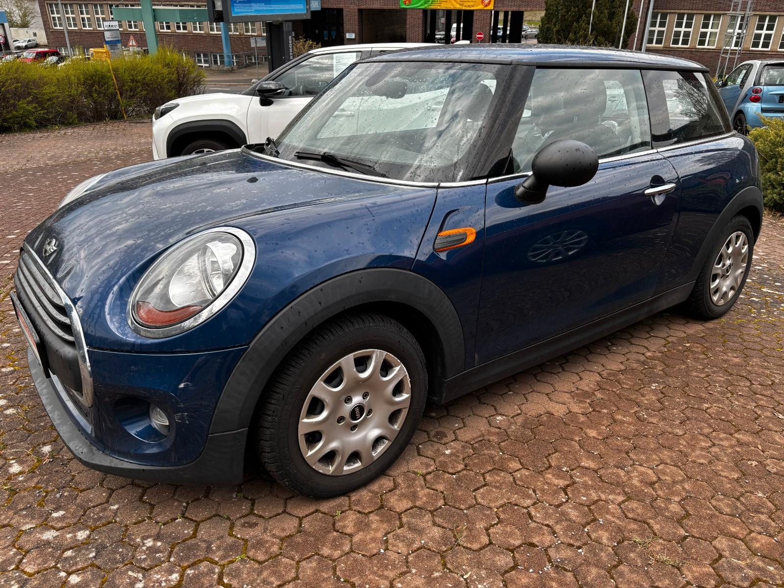 MINI ONE_FIRST Mini 3-trg. One First