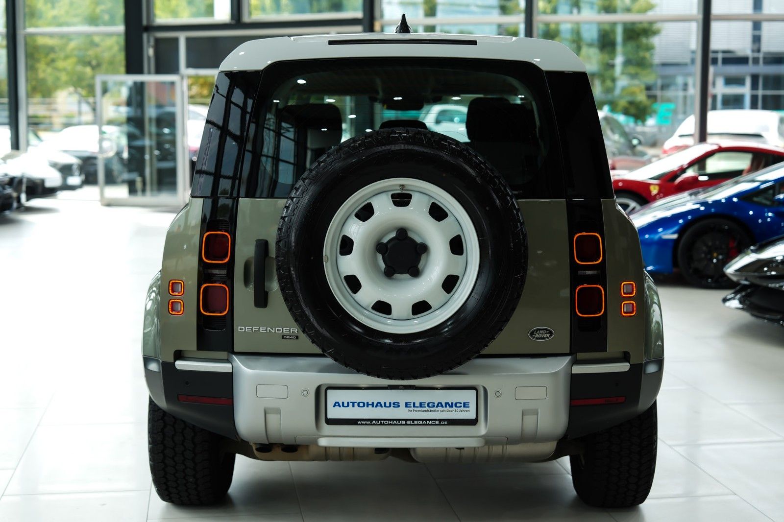 Land Rover Defender 110 SE*EXTERIEUR-PAK*LUFTFED.*LED*360°K foto 6