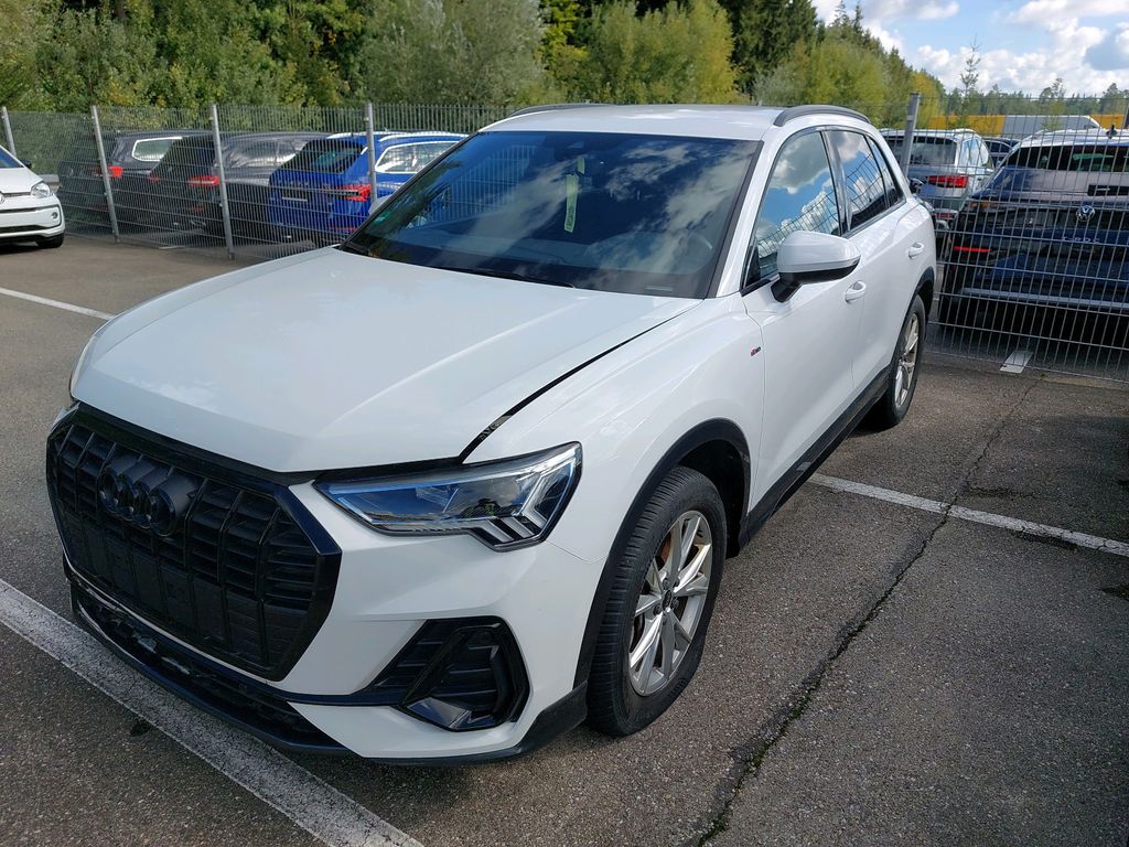 Image of Audi Q3