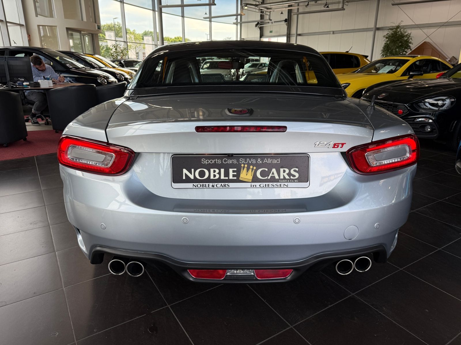 Fahrzeugabbildung Abarth 124 Spider GT HARDTOP LED LEDER