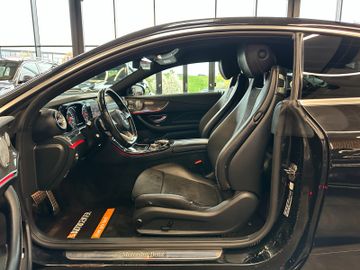 Mercedes-Benz E 200 E Coupe *AMG*360*Parkass*LED*