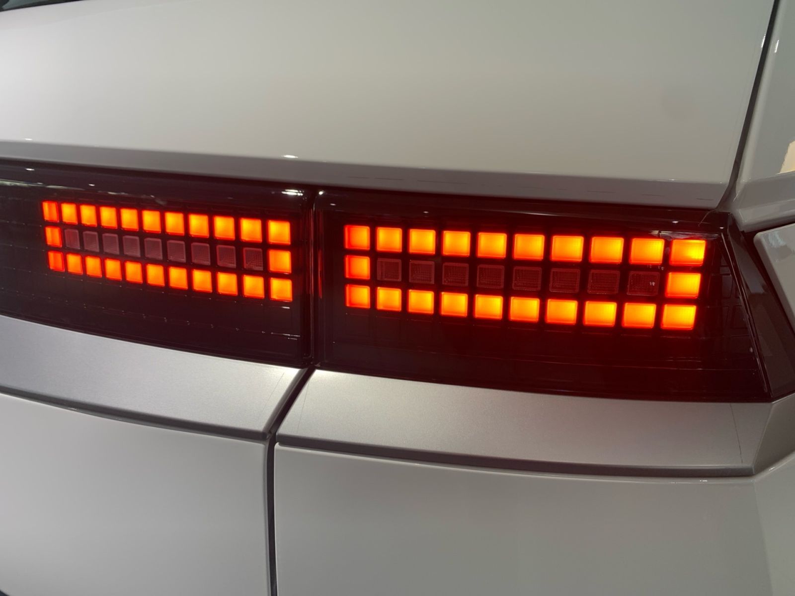 Fahrzeugabbildung Hyundai IONIQ 5 Elektro 63 kWh Wärmepumpe Navi LED
