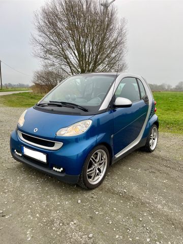 Smart ForTwo coupé Brabus 1000 cm³, Apple Car