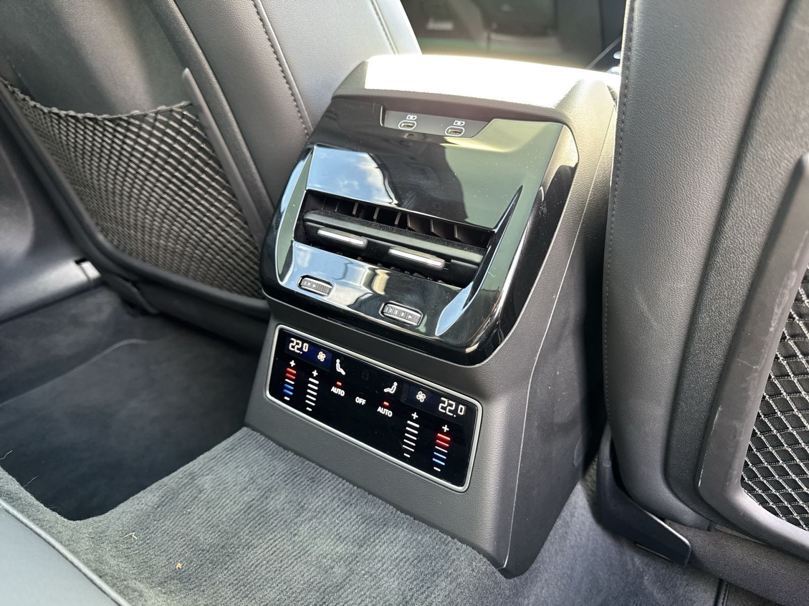 Audi A6 - Bild 20