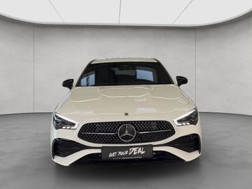 Mercedes CLA 180 Shooting Brake - 9