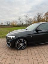 BMW M140i xDrive 5-Türer