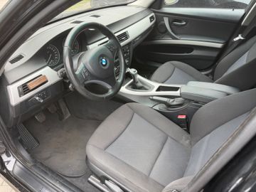 BMW 318 - 5