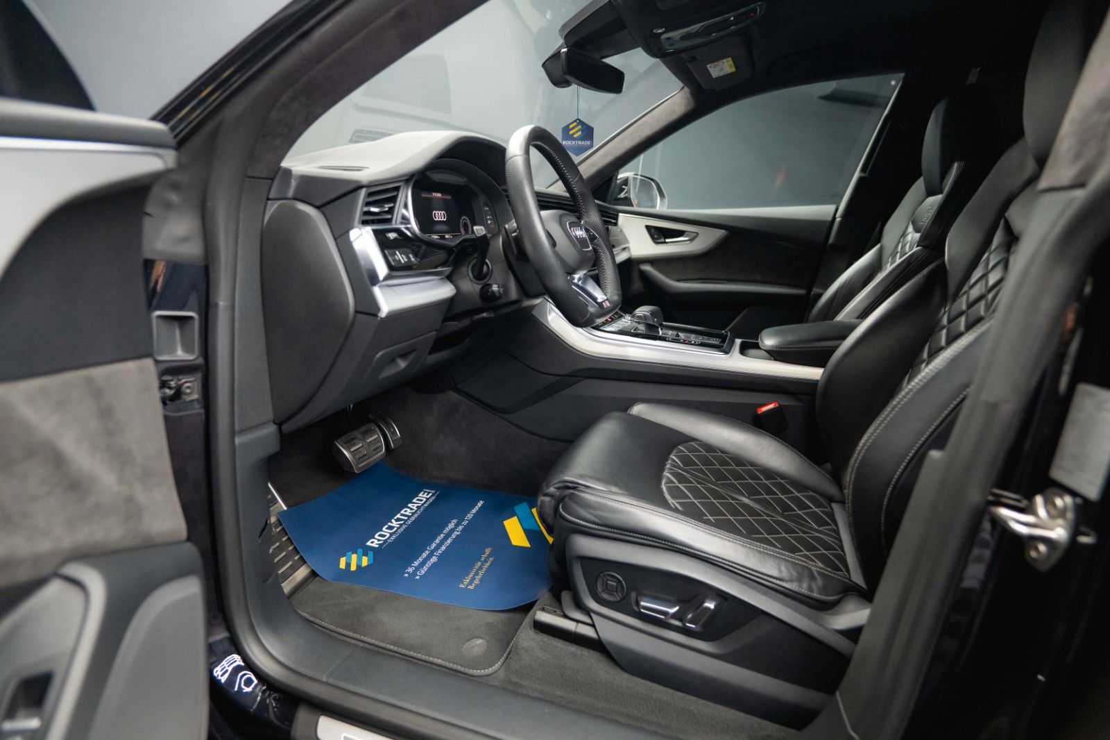 Fahrzeugabbildung Audi Q8 50 TDI quattro S-Line Black Design*ACC*22Zoll