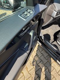 Jaguar F-Pace - 10
