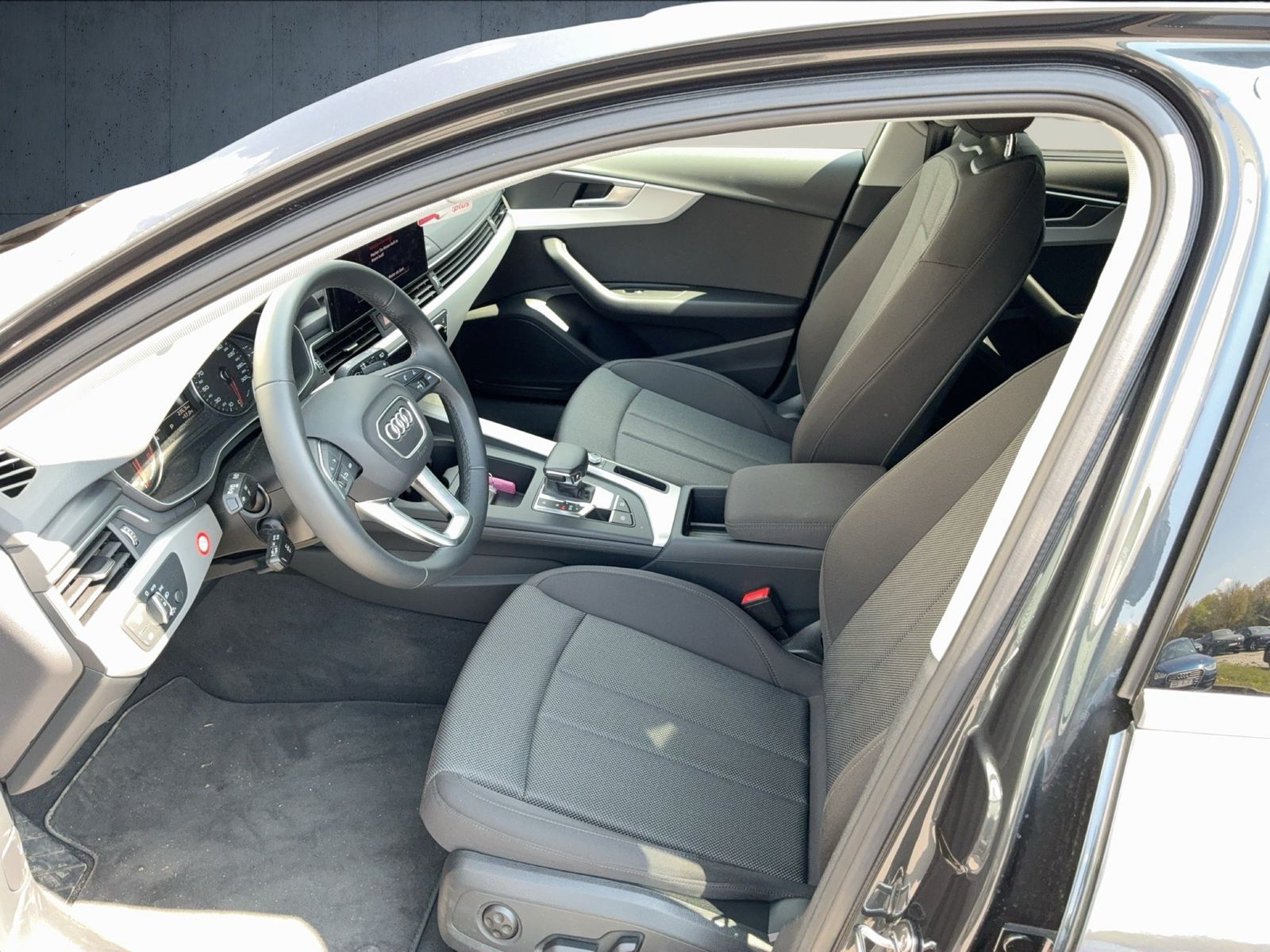 Audi A4 - Bild 10