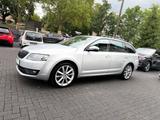 Skoda Octavia 1.8 TSI*LEDER*STANDHZG*CANTON*NAVI*18" - Skoda Octavia Gebrauchtwagen in Frankfurt