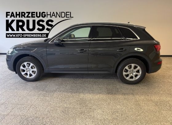 AUDI Q5 quattro