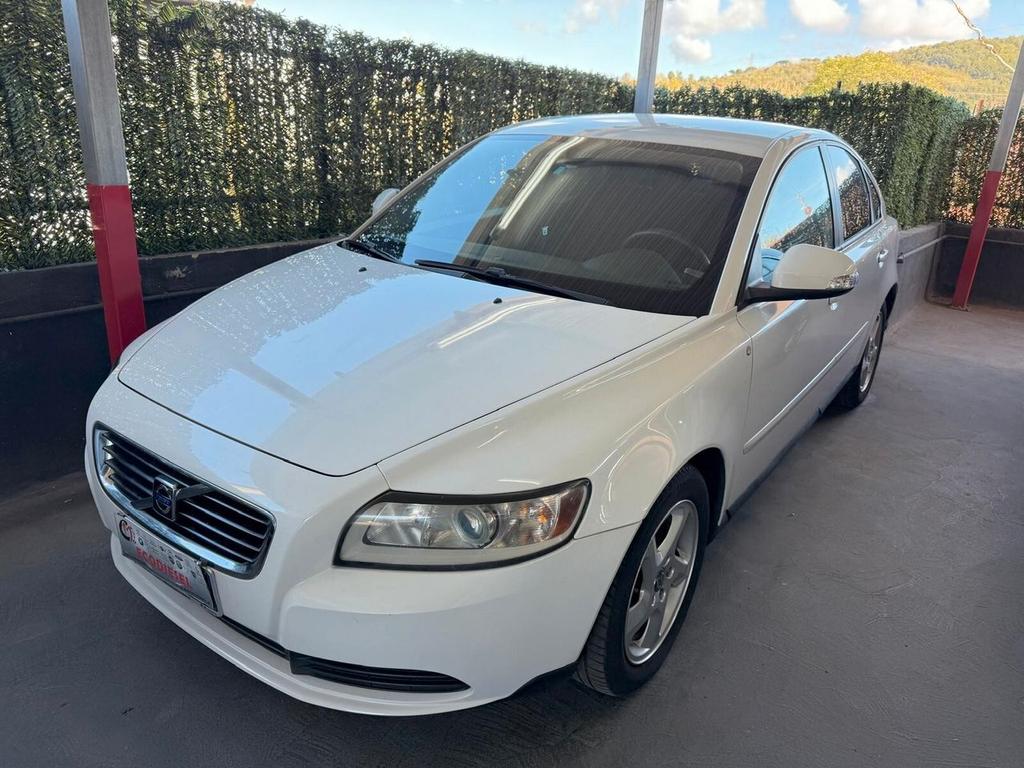 Volvo S40