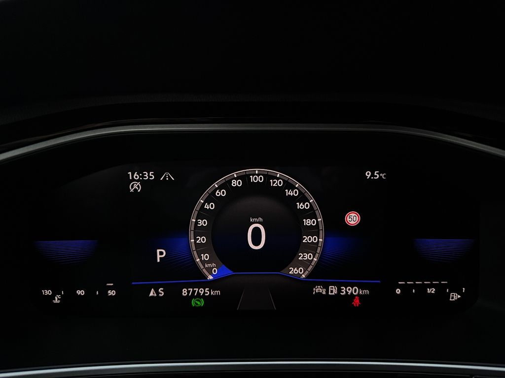 T-Roc 2.0 TDI DSG R-LINE *LED+*NAVI*AHK*