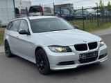 BMW 325i xDrive Touring 218PS M Paket Automatik PDC - BMW 325 mit Benzin-Antrieb: Kombi