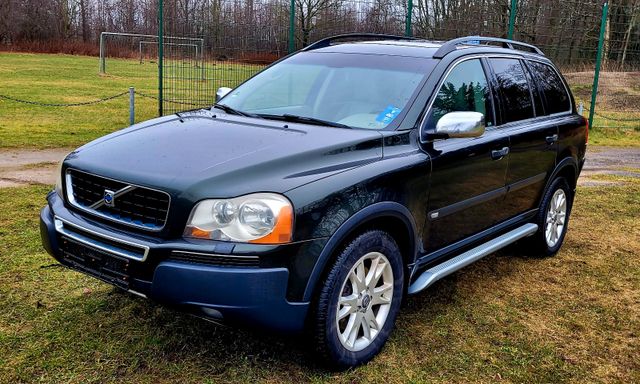 Volvo XC90 D5 Summum Dynaudio Leder Xenon 7 Sitze