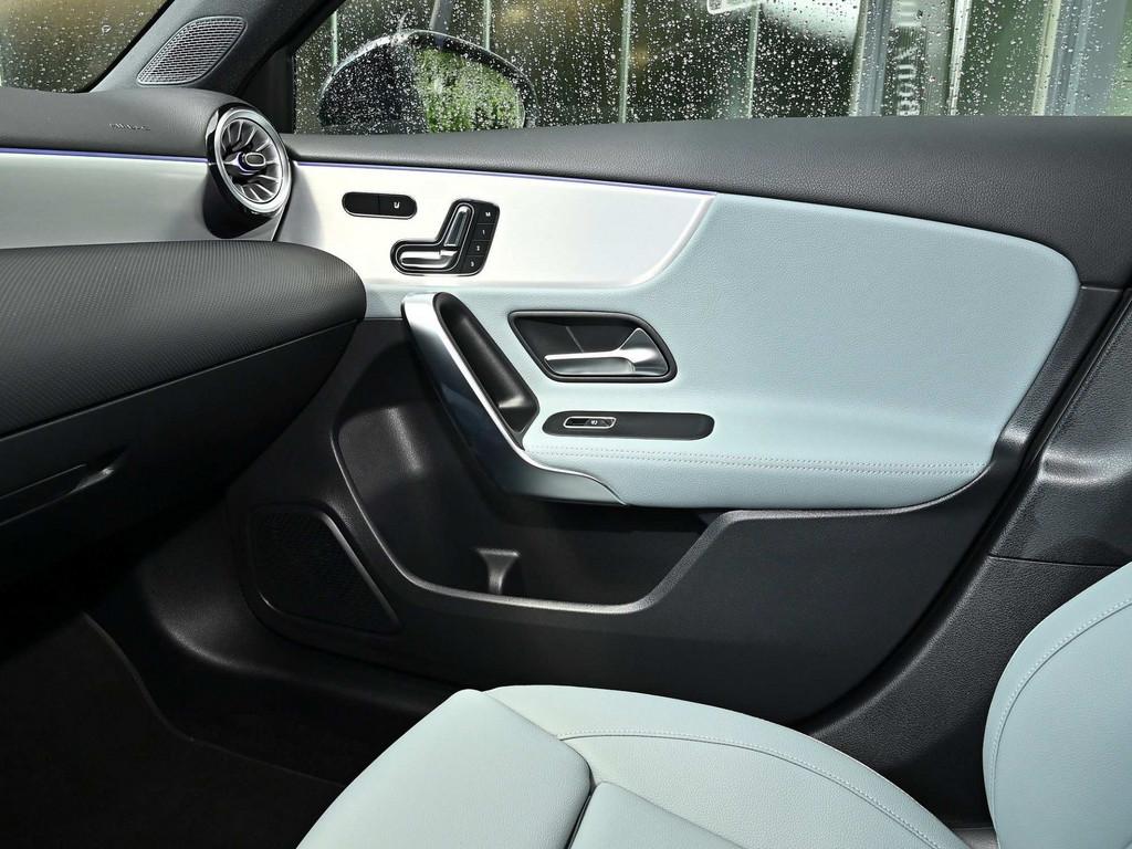 Mercedes-Benz A 250 e AMG Sport Advanced+ HUD LED 360° NAVI BT