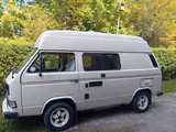 Volkswagen T3 andere - weiße Volkswagen T3 andere