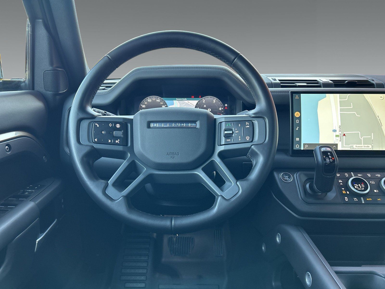 Land Rover Defender 3.0 D300  X-Dynamic HSE +AHK +PANORAMAD foto 10