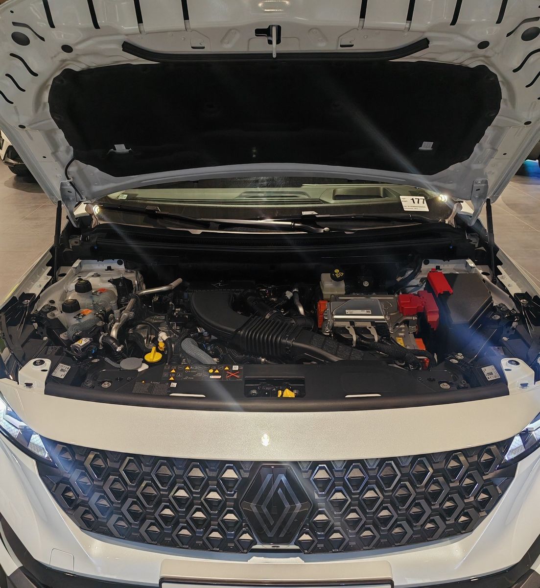 Renault Austral Esprit Alpine Full Hybrid E-Tech 200 imagem 3