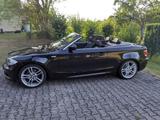 BMW 125i Cabrio M-Paket | Reihensechszylinder |  - BMW: Reihe