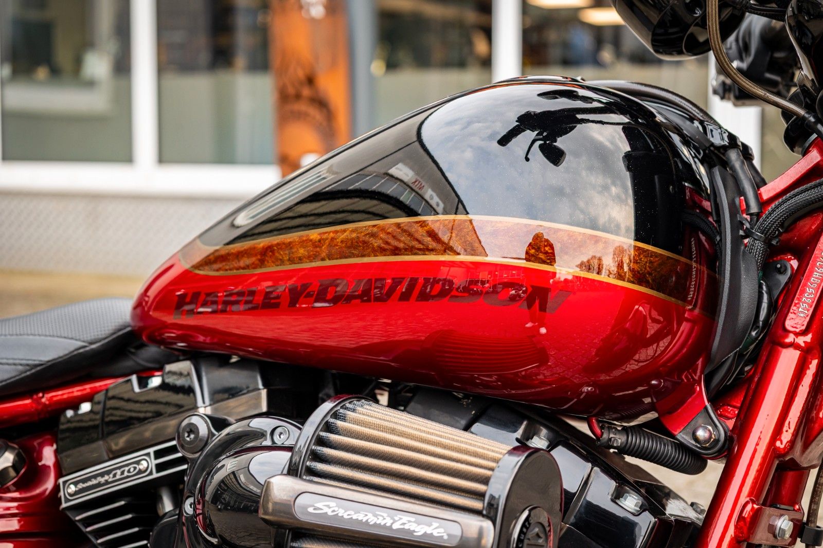 Fahrzeugabbildung Harley-Davidson FXSE CVO Pro Street Breakout - Jekill & Hyde
