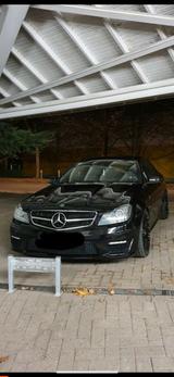 Mercedes-Benz Mercedes Benz C63 AMG - gebrauchte Mercedes-Benz C 63 AMG aus dem Jahr 2011