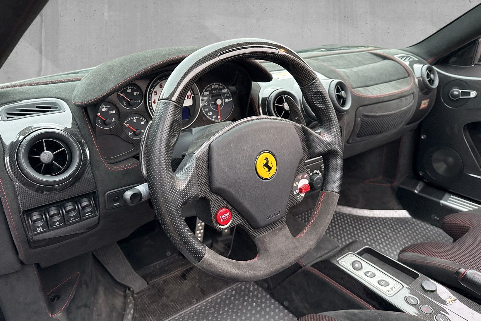 Fahrzeugabbildung Ferrari 430 Scuderia Spider 16M*dt. Auto*1.Hd*FullCarbon