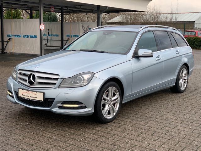 Mercedes-Benz C 200 CGI BlueEfficiency Avantgarde/Bi-Xenon/PDC