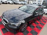 BMW 318d Touring Advantage*LED*Kamera* - gebrauchte BMW 318 aus dem Jahr 2022