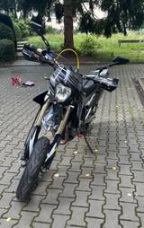 Suzuki DR-Z 400 SM | 14.353 km | LeoVince - SUZUKI DR 400