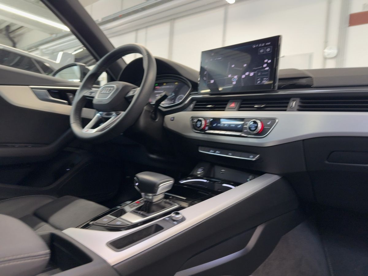 Audi A4 - Bild 14