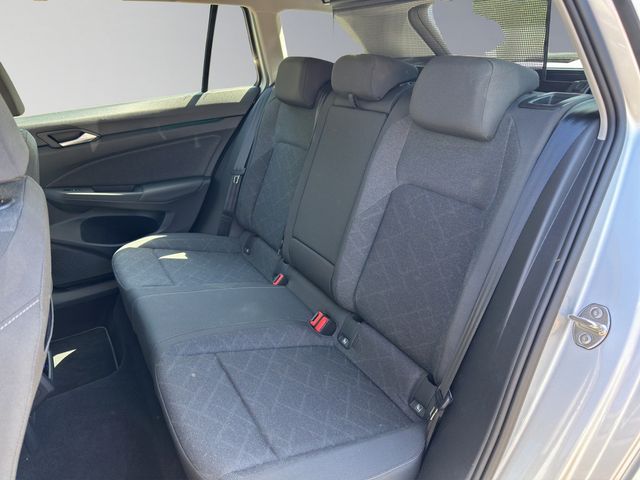 Golf VIII Variant 2.0 TDI Life SHZ NAVI ACC LED