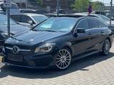 Mercedes-Benz CLA 220 CDI / d AMG LINE Panorama Kamera Leder - Mercedes-Benz CLA 220 in Düsseldorf