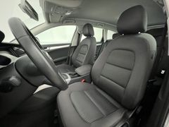 AUDI A4 2.0 TDI Avant / NUR 69.tKM / 1.HD / GARANTIE AUDI A4 2.0 TDI Avant / NUR 69.tKM / 1.HD / GARANTIE