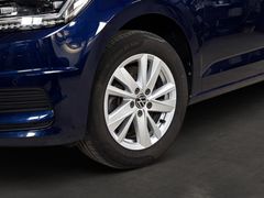 Fahrzeugabbildung Volkswagen Touran 1.5 TSI Comfortline --AHK/ RearView/ LED