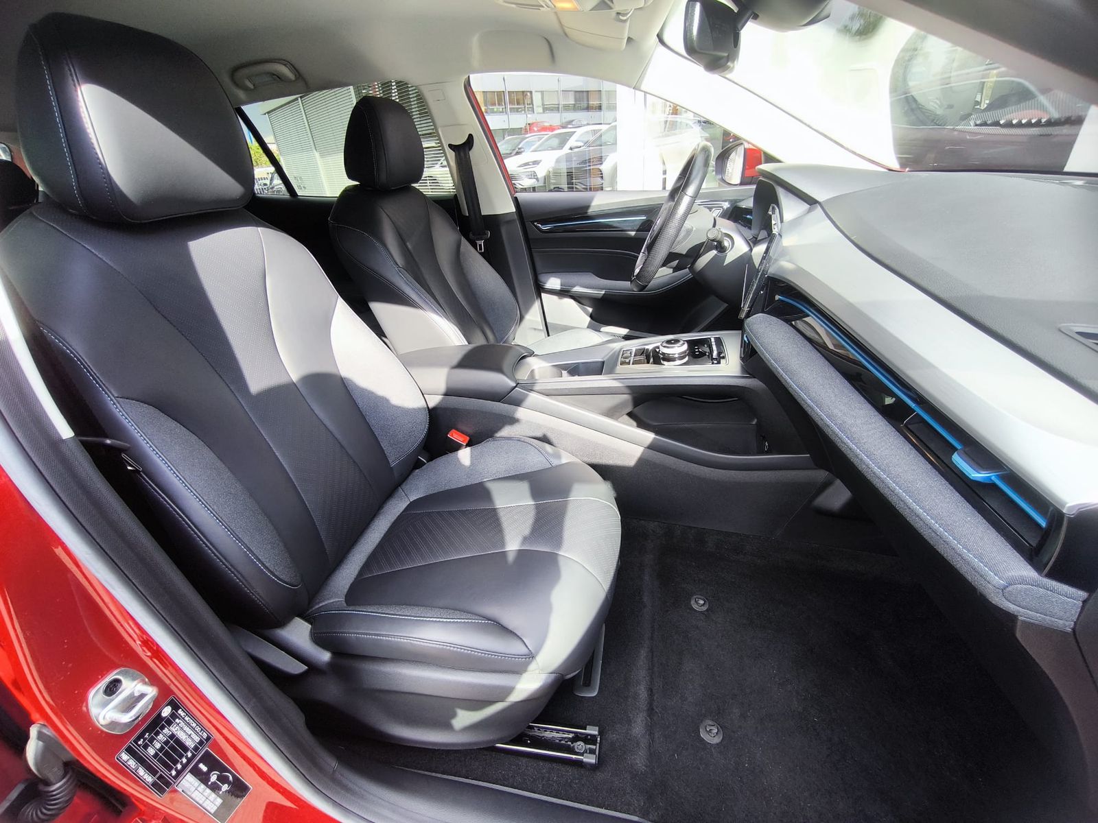 Fahrzeugabbildung MG 5 61 KWH Luxury NAVI+LEDER+SHZ+LED+DAB+ACC+360°