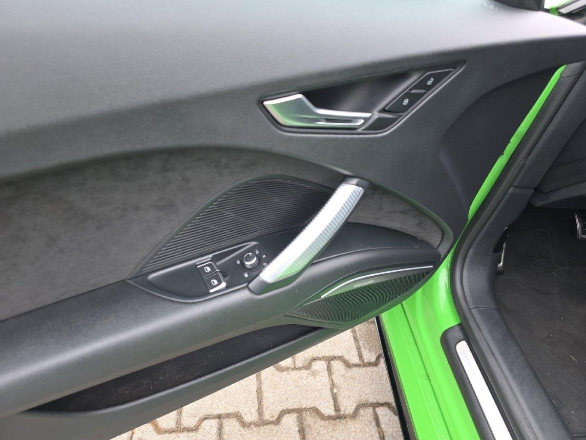 Audi TT RS 2.5 TFSI quattro Roadster  S-tronic Navi M